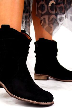 Botin campero negro tacón cuadrado