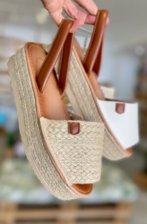 Menorquina plataforma