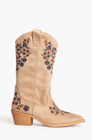 BOTA ALTA BORDADA CORINA CAMEL