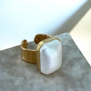 anillo piedra rectangular grande